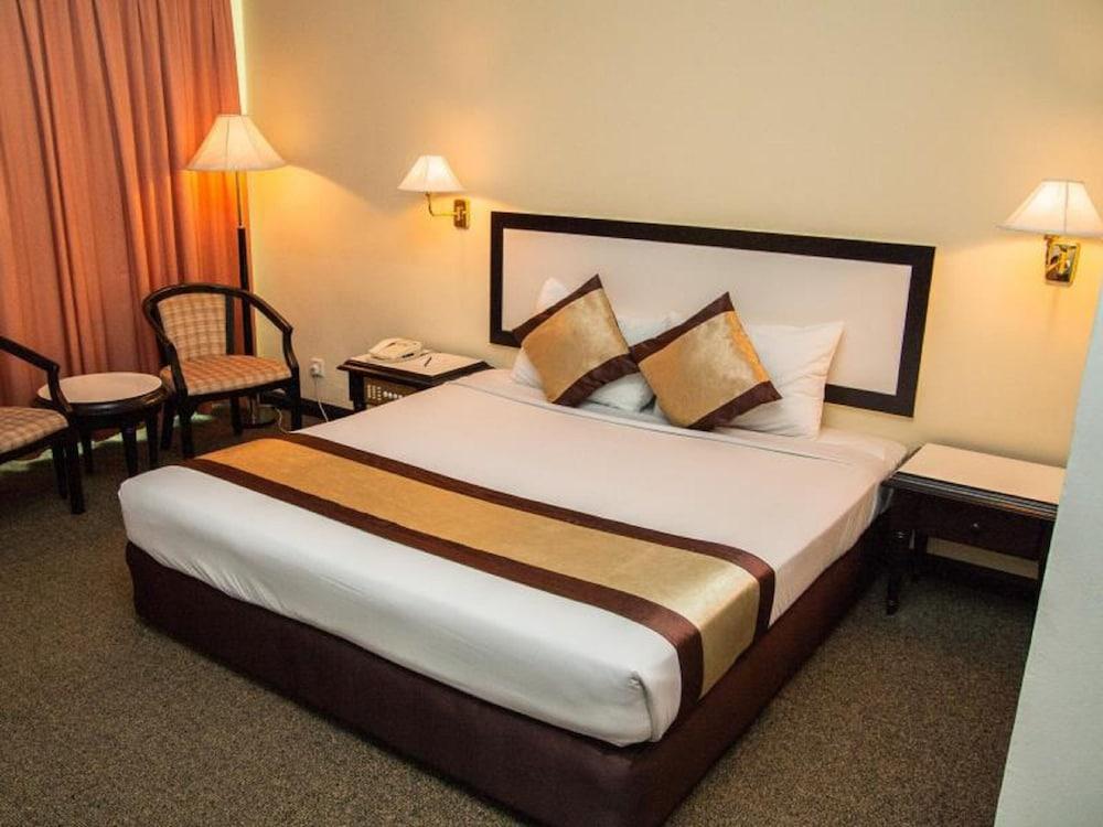 Summit Hotel Subang Usj Subang Jaya Buitenkant foto